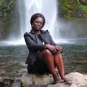 Meet your Posher, Felicia